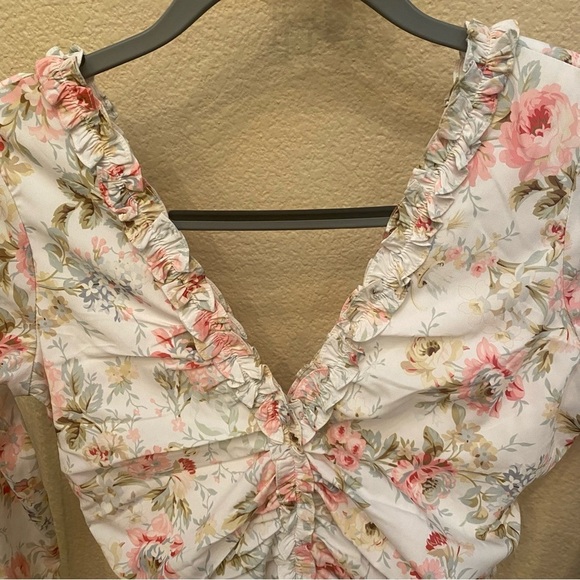 NWT~NEEDLE & THREAD Ruched Enchanted Garden Crepe Gown in Multi Floral Size 4 - Picture 4 of 14